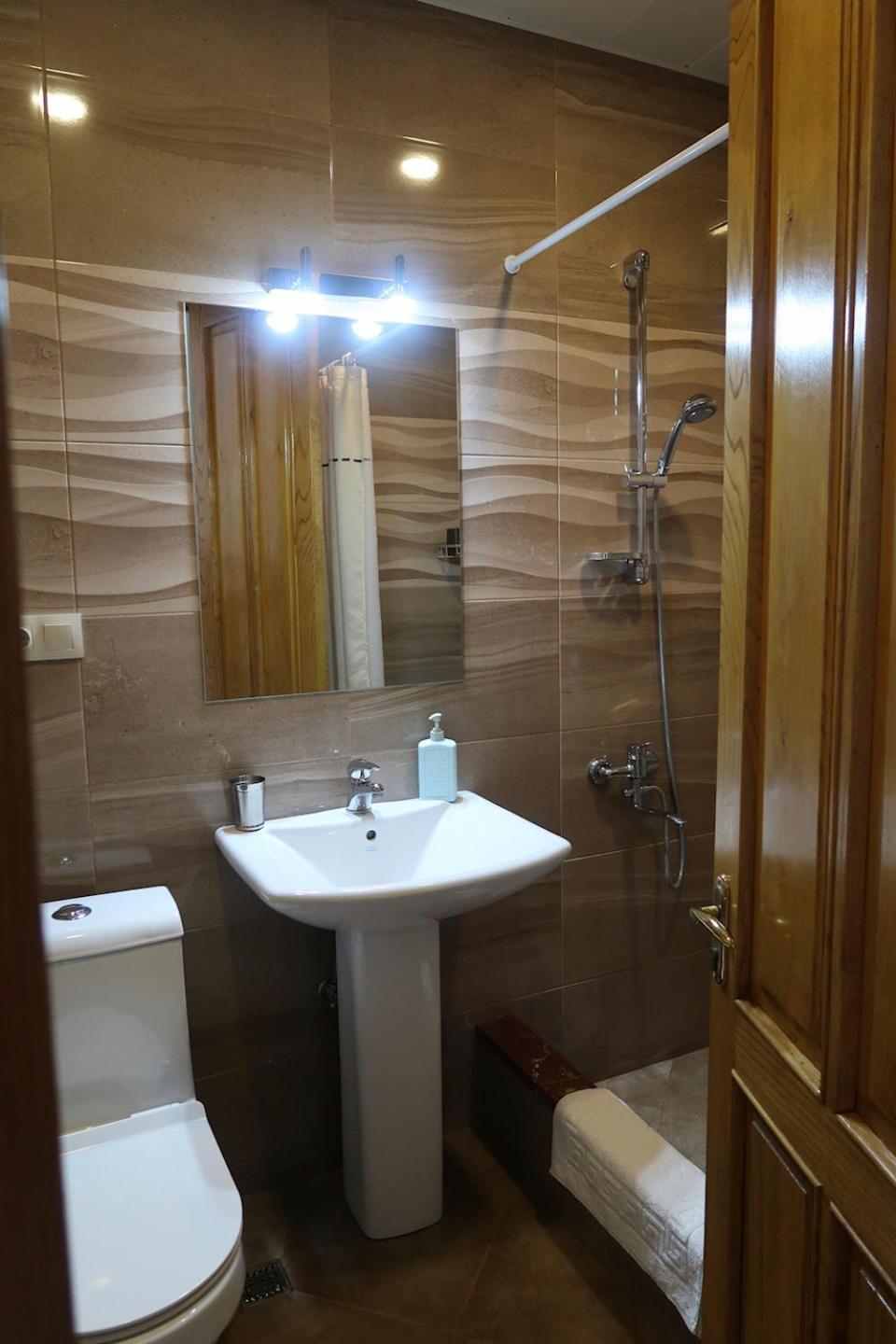 Guest House Merci Tbilisi Eksteriør bilde